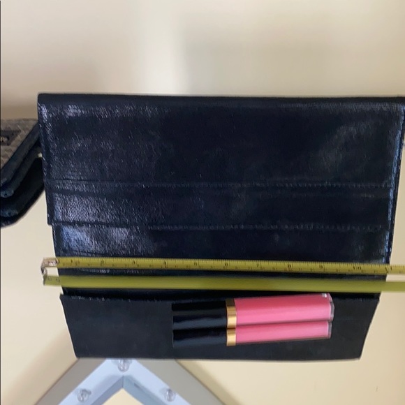 2 items for the higher price! Banana Republic perfect black clutch - Picture 1 of 1